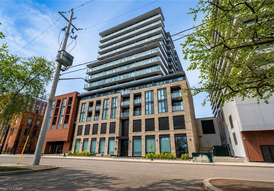 1-jarvis-street-hamilton-ontario-40850107