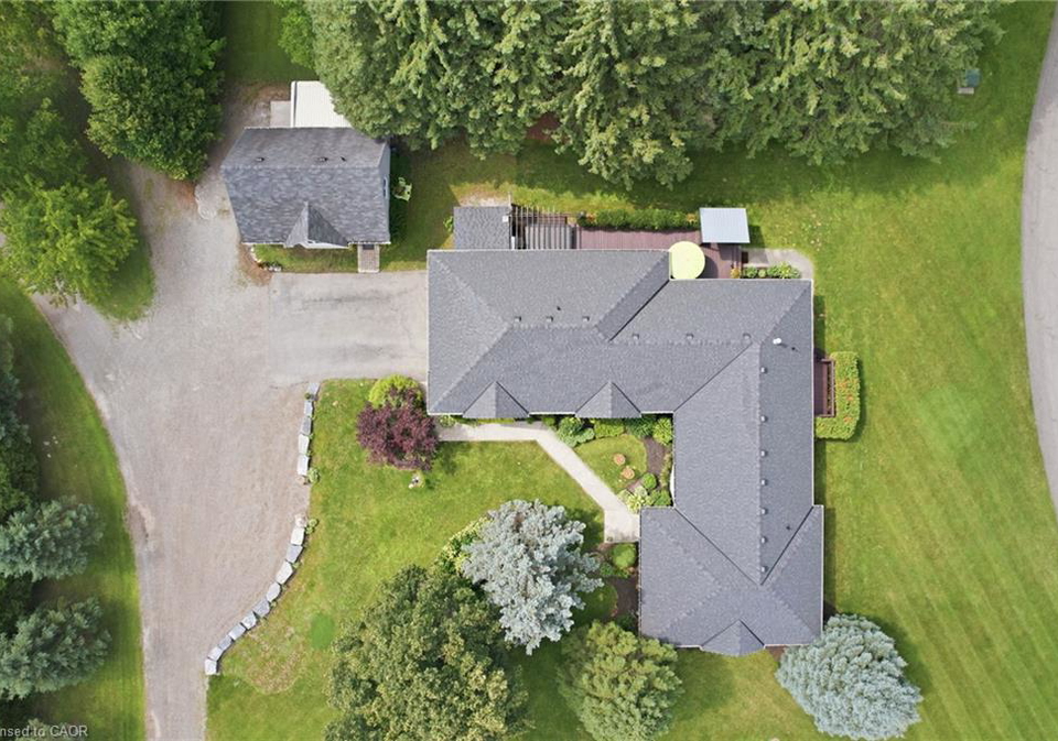 19-concession-5-e-waterdown-ontario-40850115