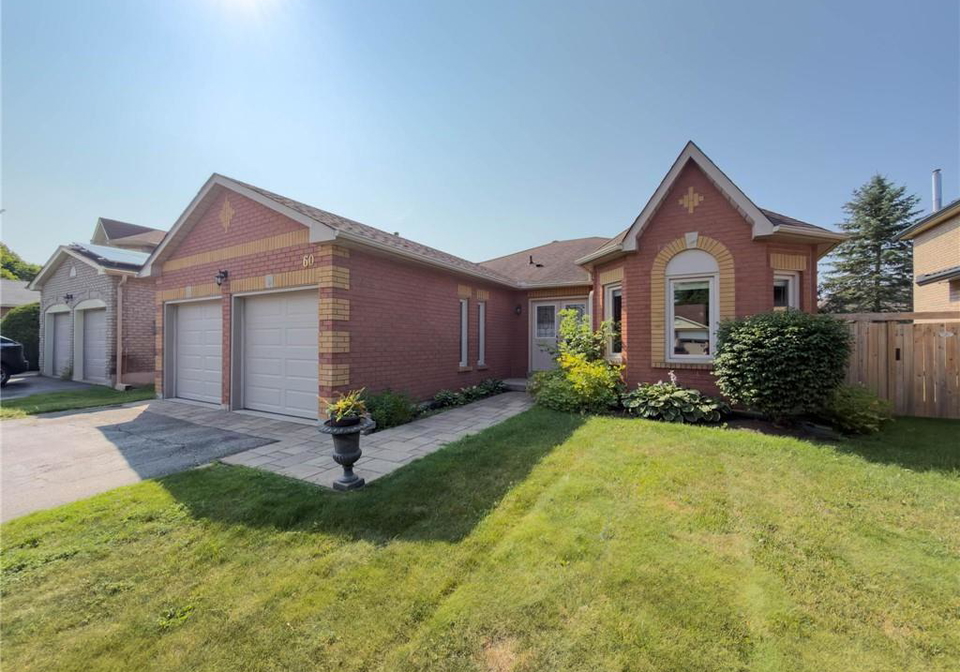 60-attwood-drive-cambridge-ontario-40850123