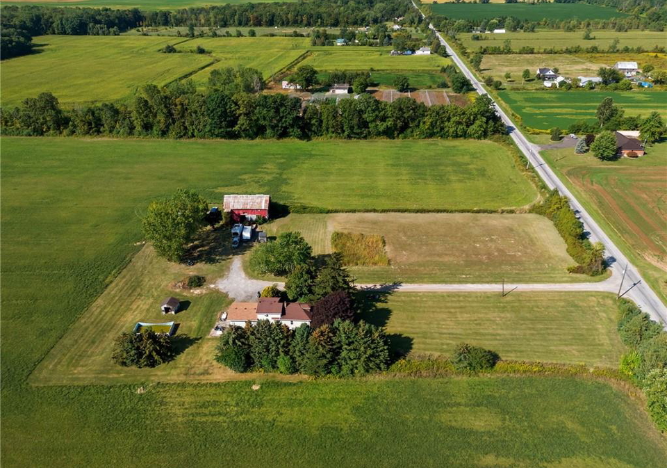 1764-concession-7-townsend-ontario-40850144