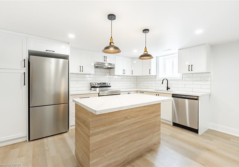 172-fennell-avenue-e-hamilton-ontario-40850145