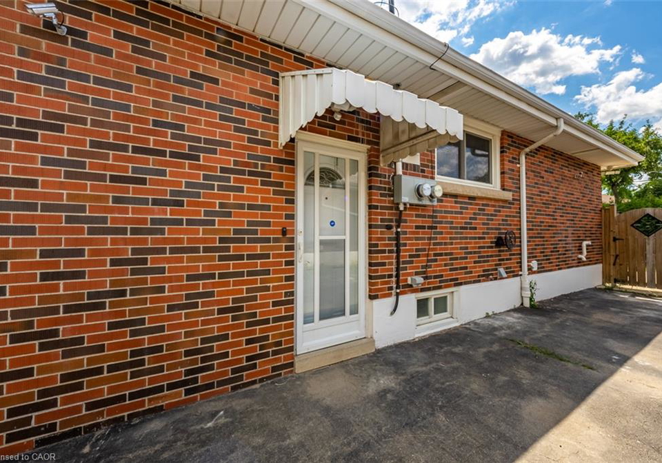 172-fennell-avenue-e-hamilton-ontario-40850145