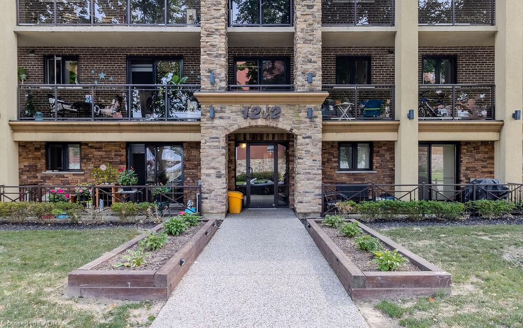 1212-fennell-avenue-e-hamilton-ontario-40850156