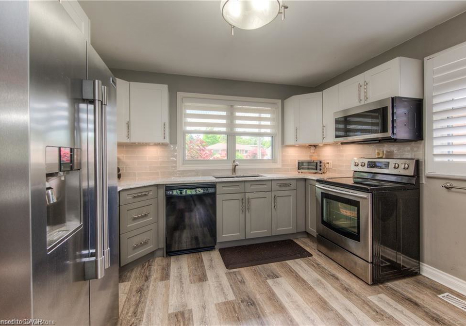 40-downey-street-kitchener-ontario-40850159