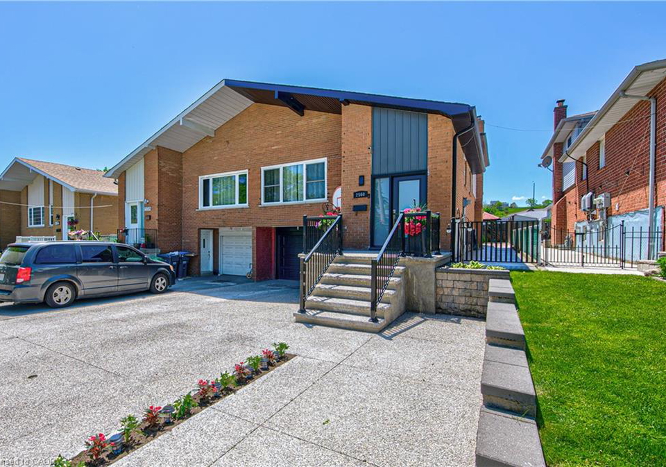 2560-palisander-avenue-mississauga-ontario-40850169