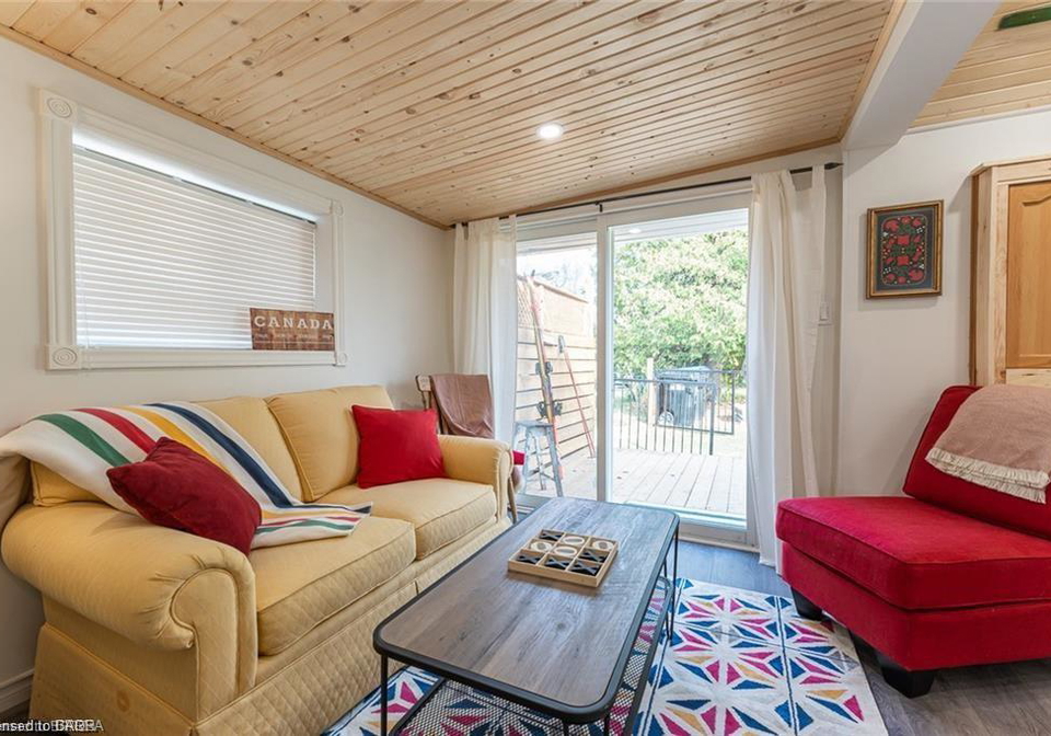 9296-beachwood-road-collingwood-ontario-40850205