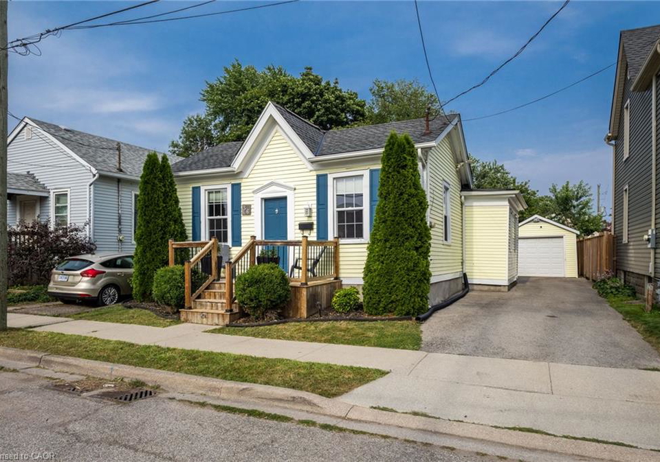 36-woodland-avenue-st-catharines-ontario-40850208