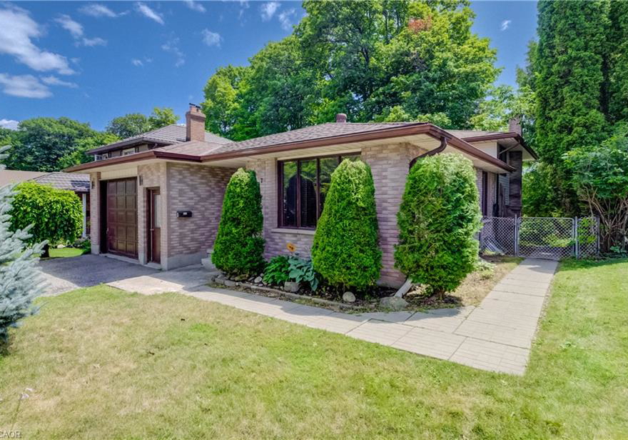 197-southwood-drive-kitchener-ontario-40850212