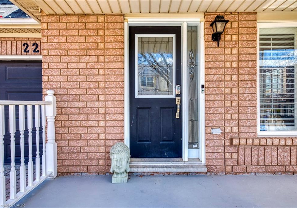 2241-shadetree-avenue-burlington-ontario-40850228