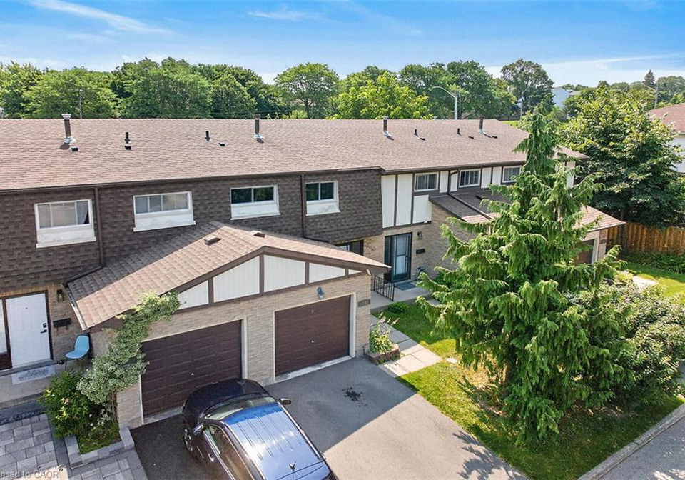300-rexford-drive-hamilton-ontario-40850250