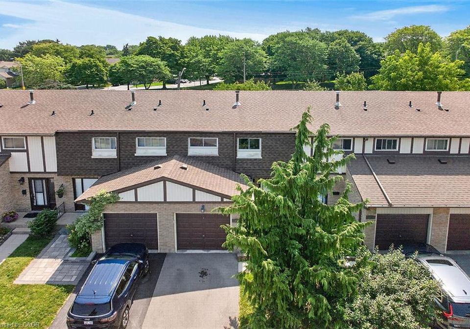 300-rexford-drive-hamilton-ontario-40850250