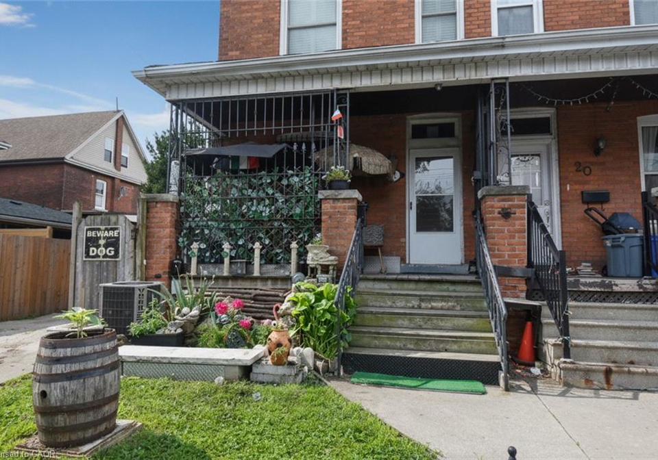 22-picton-street-e-hamilton-ontario-40850255