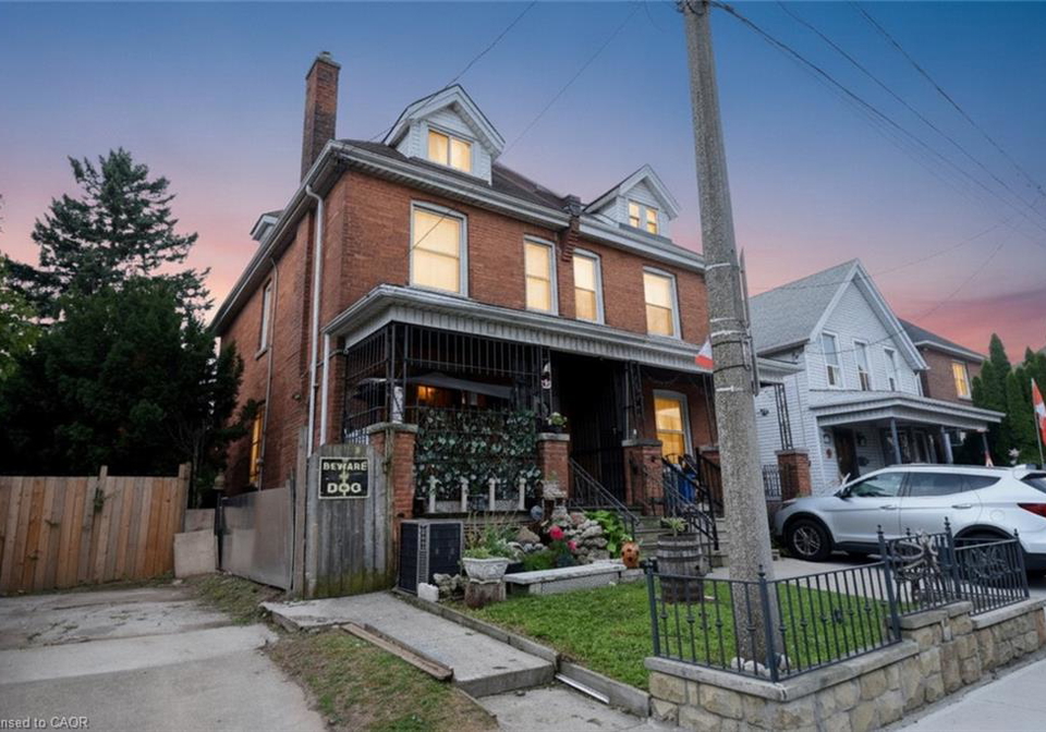 22-picton-street-e-hamilton-ontario-40850255
