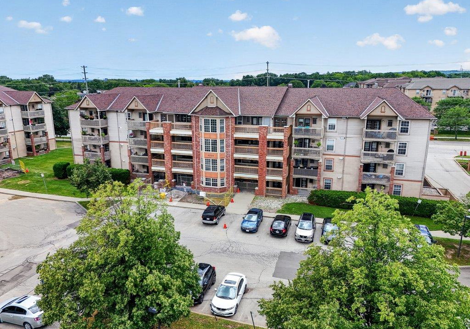 4003-kilmer-drive-burlington-ontario-40850284