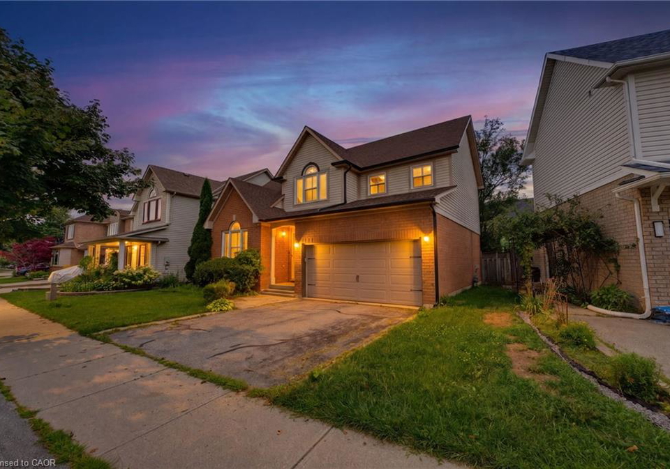 5141-blue-spruce-avenue-burlington-ontario-40850293