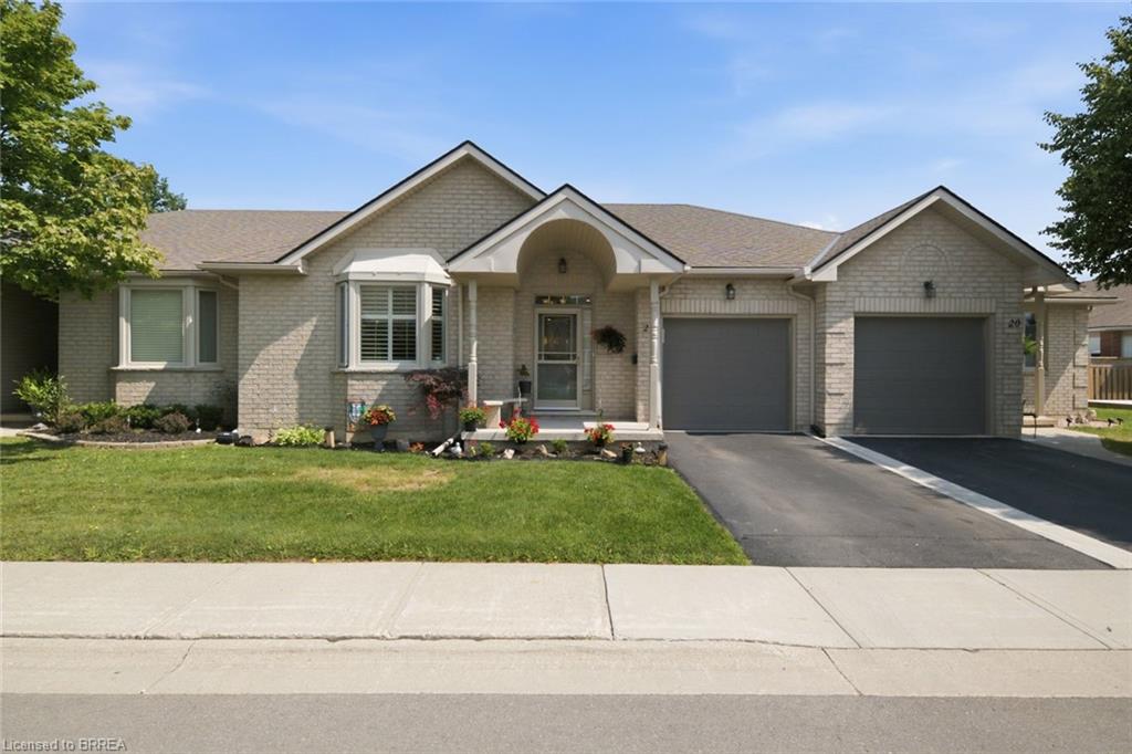 22-riveroaks-drive-mount-hope-ontario-40850360