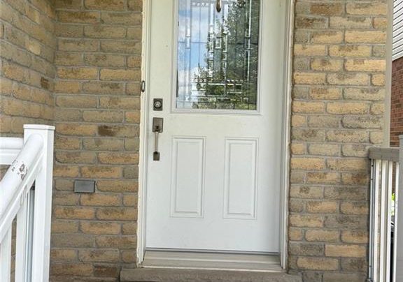 upper-313-featherstone-crescent-kitchener-ontario-40850369