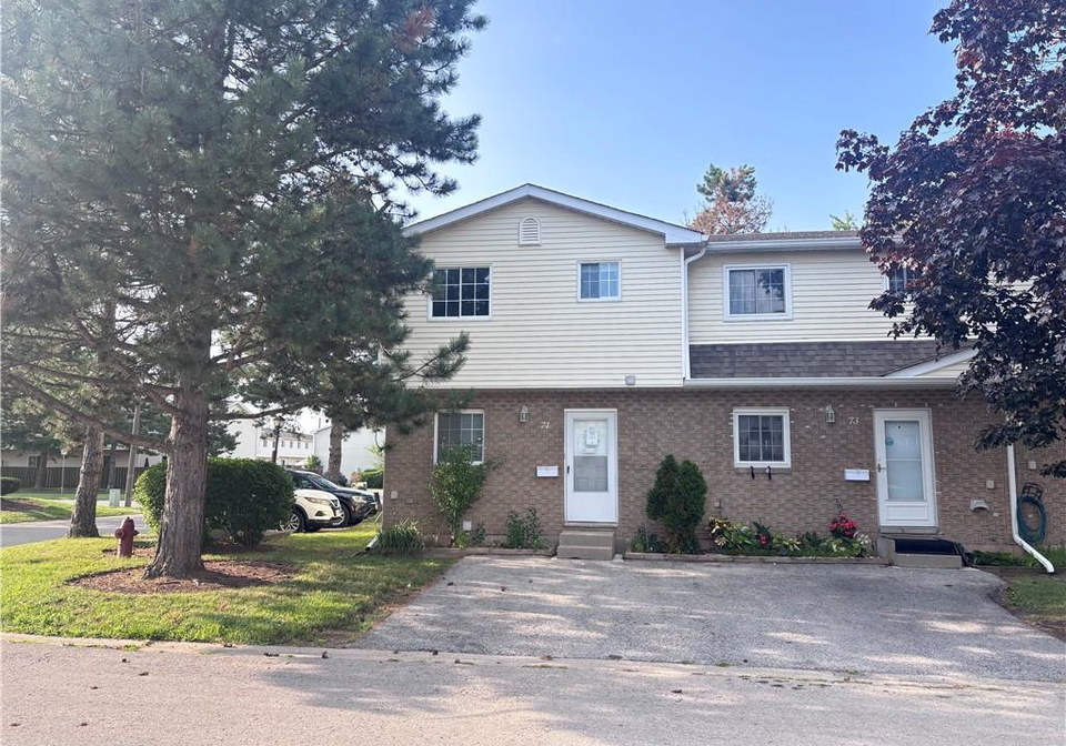 8136-coventry-road-niagara-falls-ontario-40850409