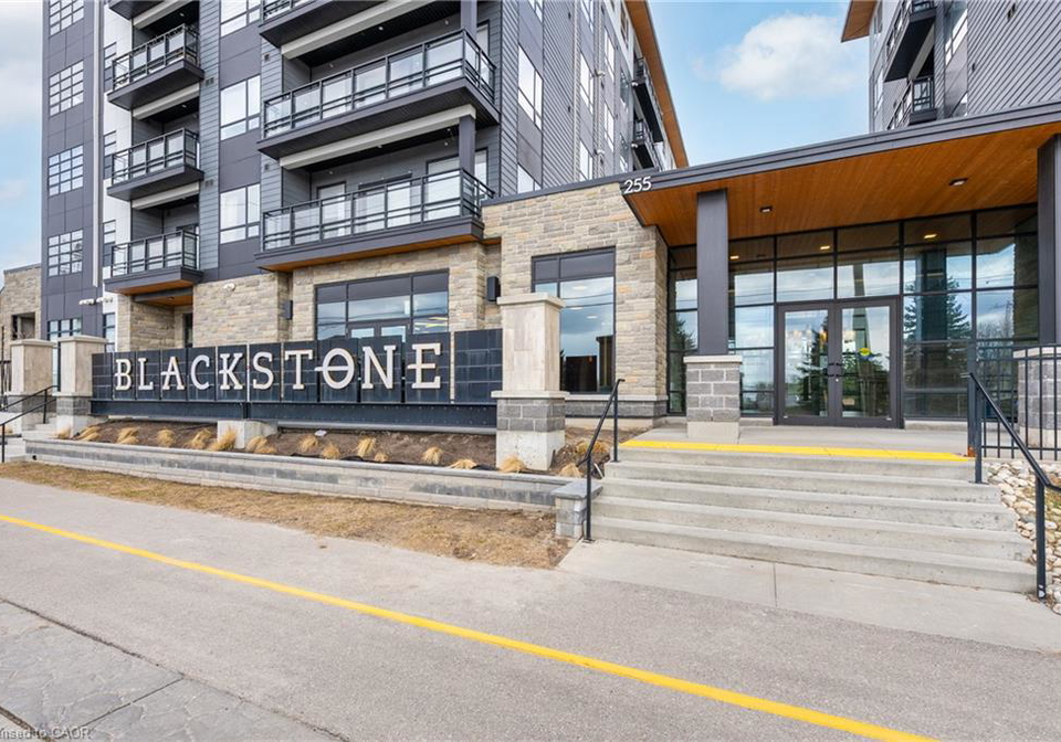 251-northfield-drive-e-waterloo-ontario-40850429