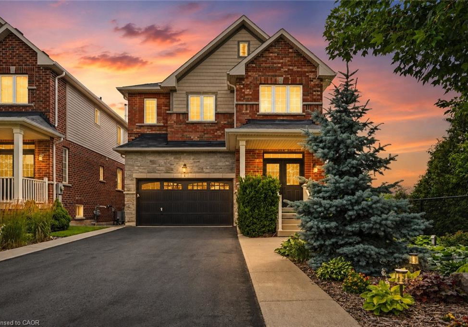 4-bousfield-court-waterdown-ontario-40850435
