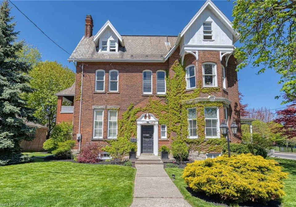 272-park-street-s-hamilton-ontario-40850446