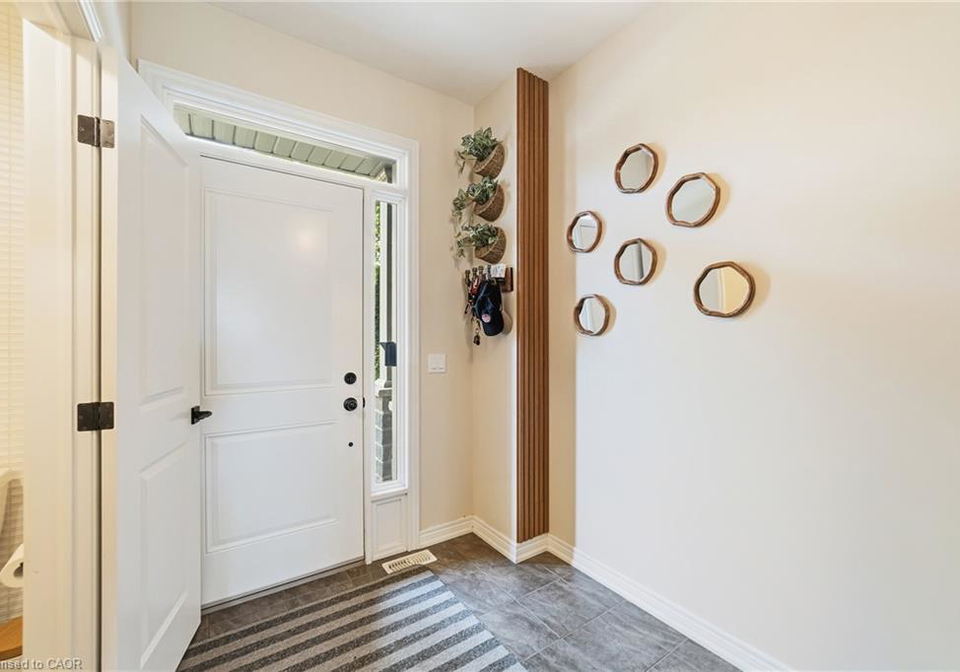 17-southshore-crescent-stoney-creek-ontario-40850457