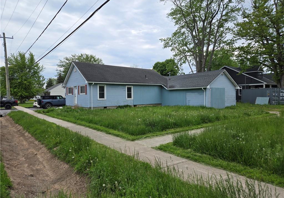 303-ridge-road-fort-erie-ontario-40850462