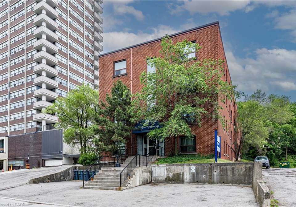 118-st-josephs-drive-hamilton-ontario-40850465