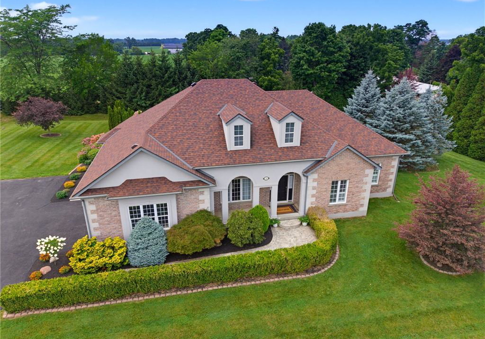 19-royal-troon-drive-scotland-ontario-40850487