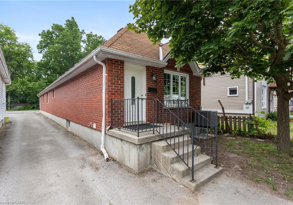 25-saunby-street-london-ontario-40850497