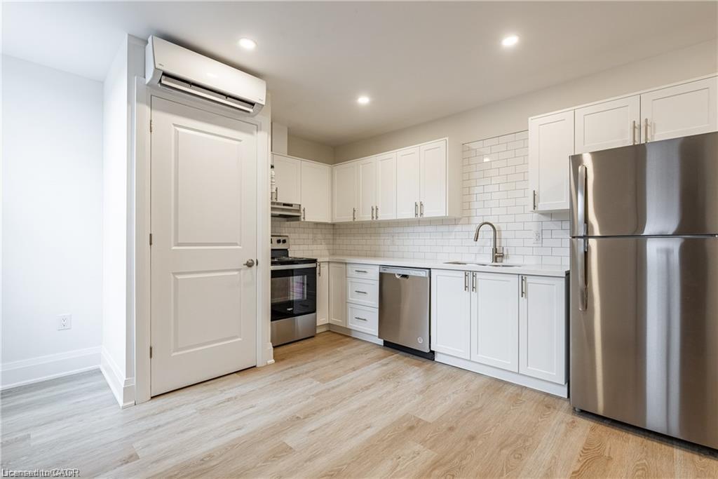 106-east-avenue-s-hamilton-ontario-40850501