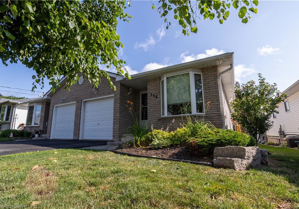 536-st-andrew-street-port-dover-ontario-40850514