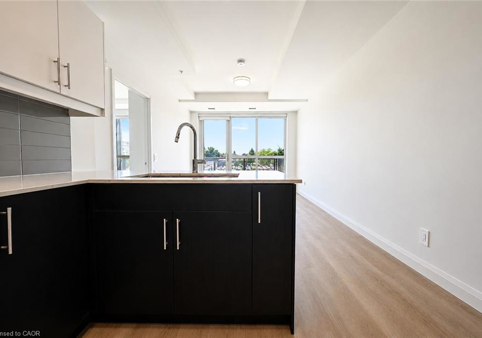 1333-weber-street-e-kitchener-ontario-40850523