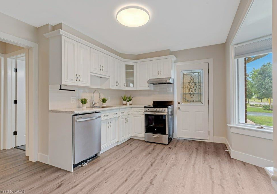 290-melrose-avenue-kitchener-ontario-40850529