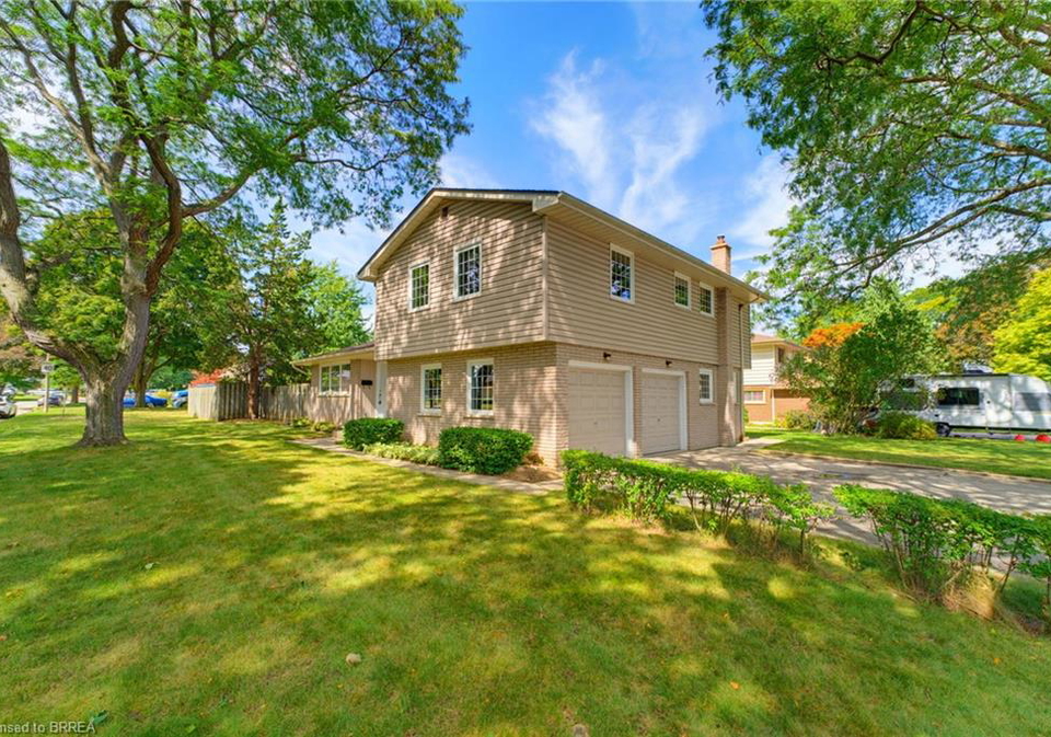 93-pusey-boulevard-brantford-ontario-40850572