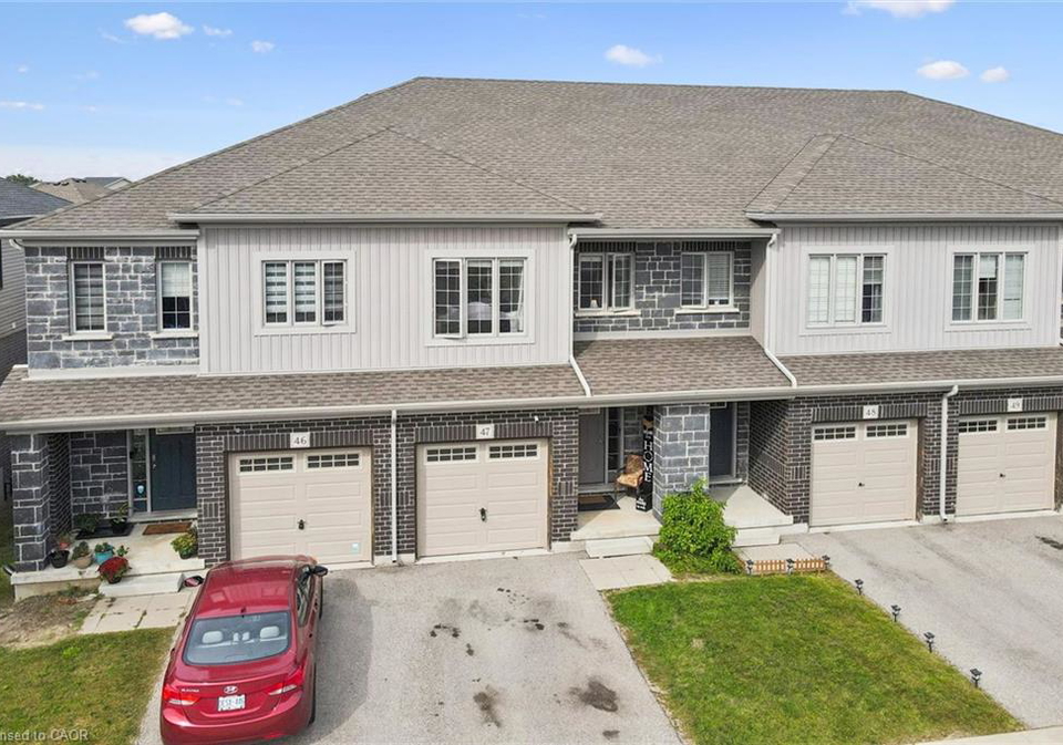 135-hardcastle-drive-cambridge-ontario-40850588