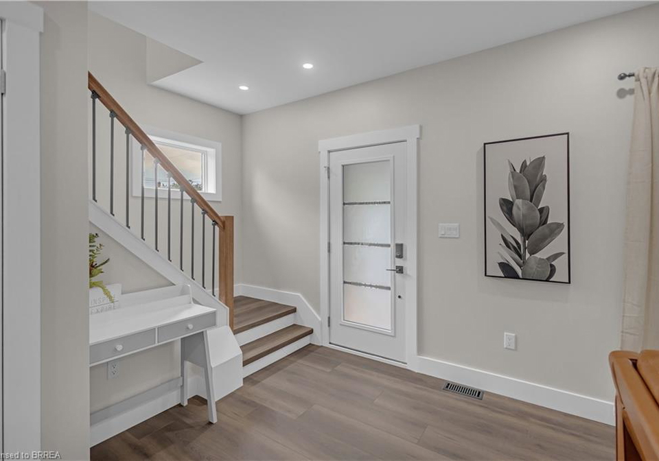 45-brighton-avenue-brantford-ontario-40850598