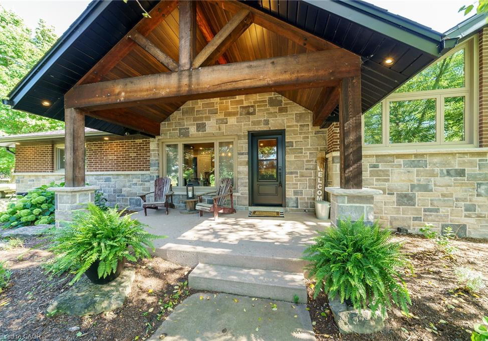1417-highway-54-caledonia-ontario-40850614