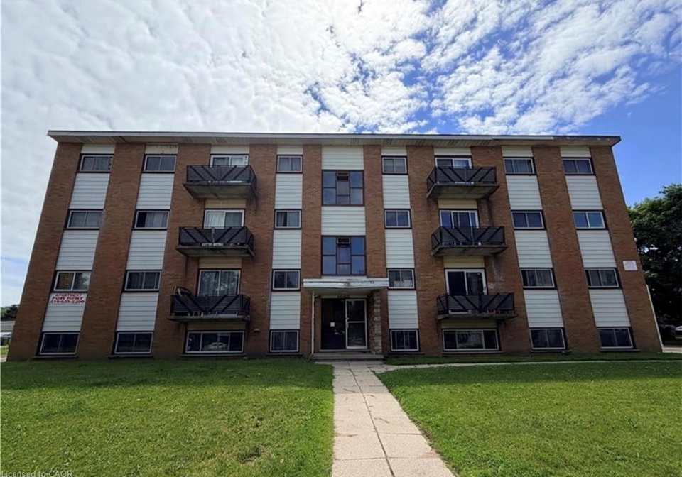 443-hazel-street-waterloo-ontario-40850775