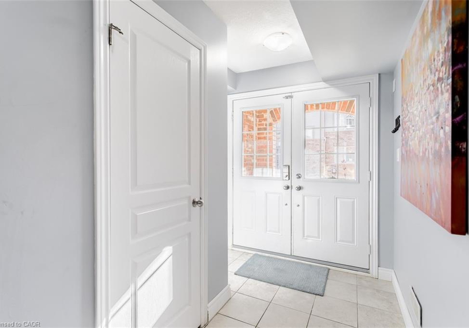 14-kenridge-terrace-stoney-creek-ontario-40850788