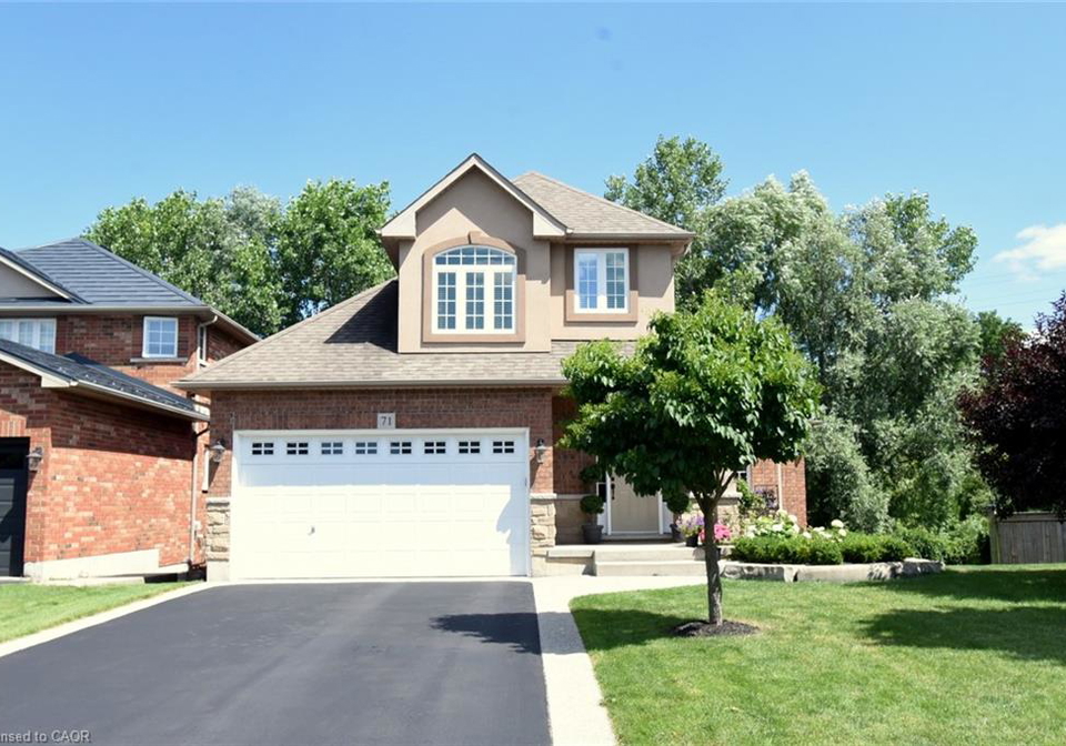 71-naomi-court-ancaster-ontario-40850790