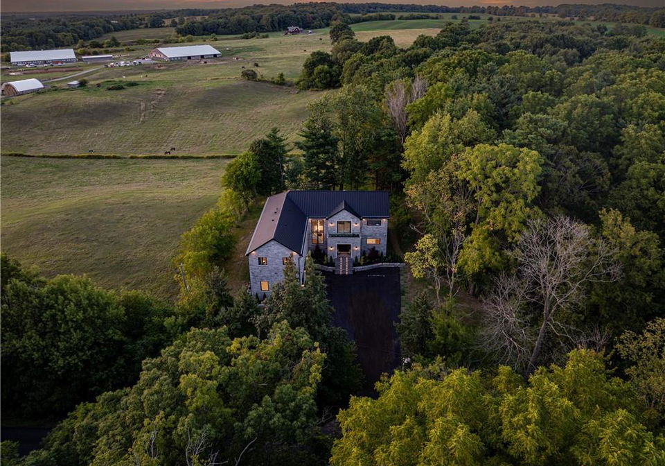 1067-jerseyville-road-w-ancaster-ontario-40850798