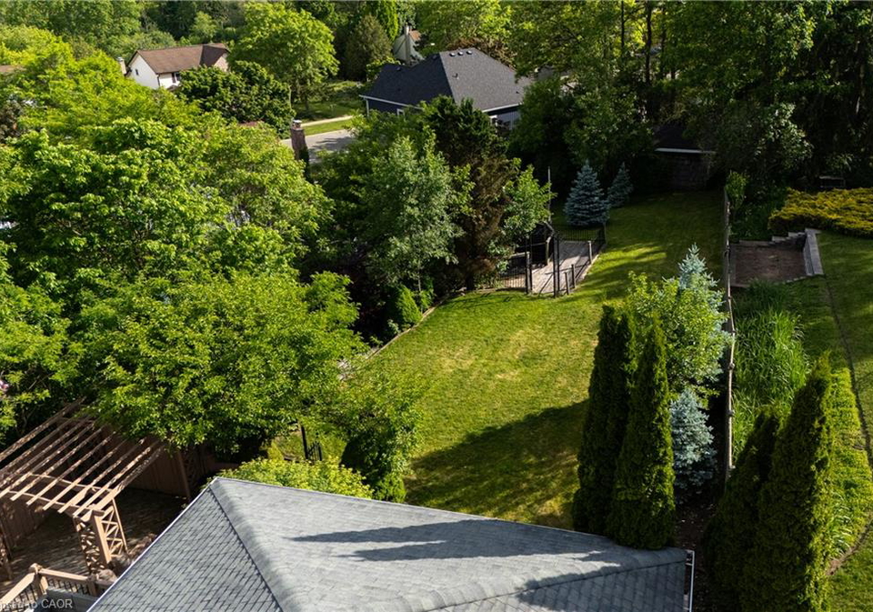 907-doon-village-road-kitchener-ontario-40850812