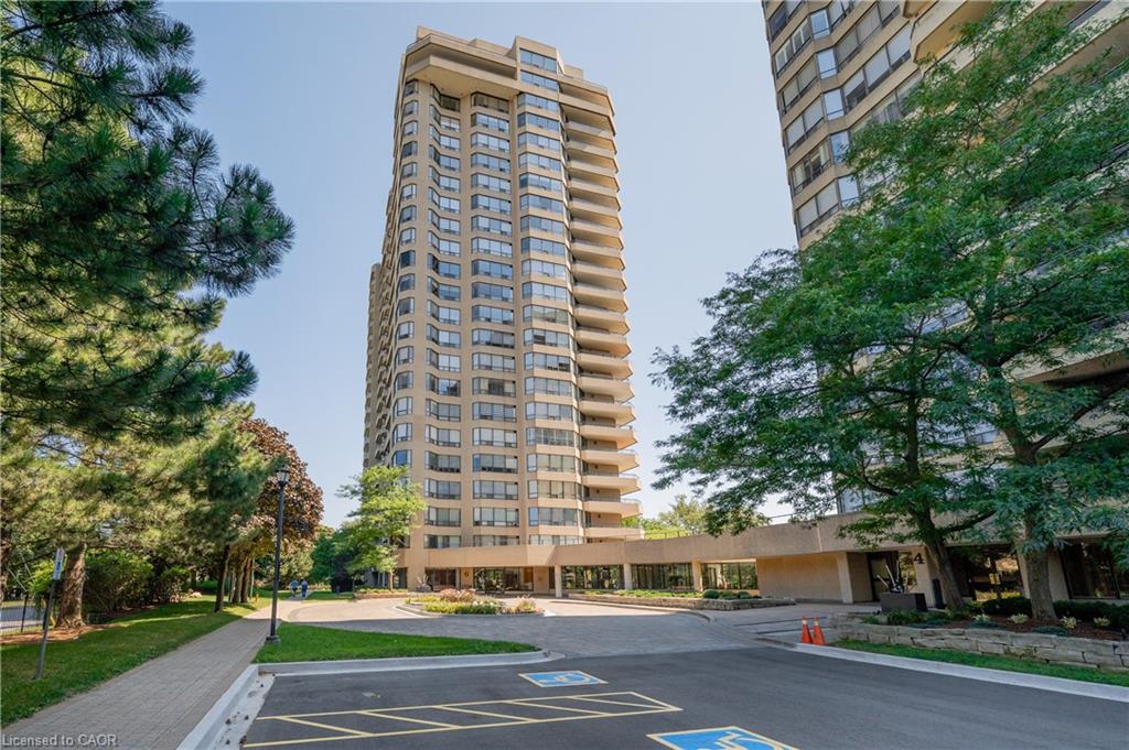 6-willow-street-waterloo-ontario-40850813