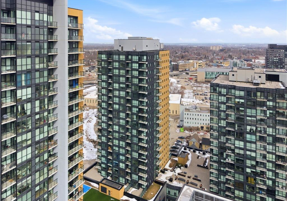 104-garment-street-kitchener-ontario-40850814