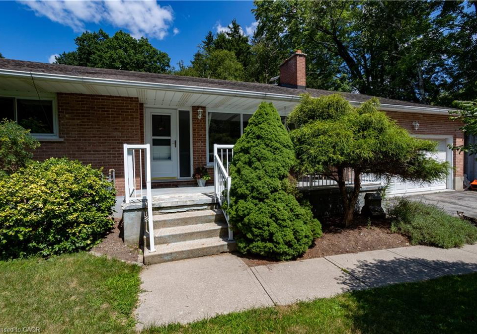 4710-59-highway-norfolk-county-ontario-40850845