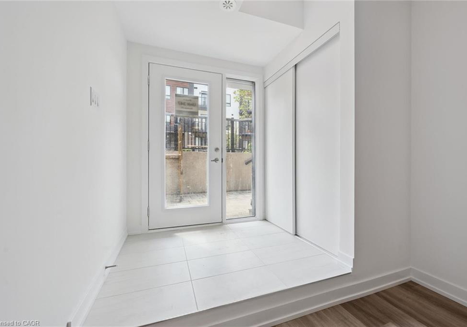 25-palace-street-kitchener-ontario-40850855