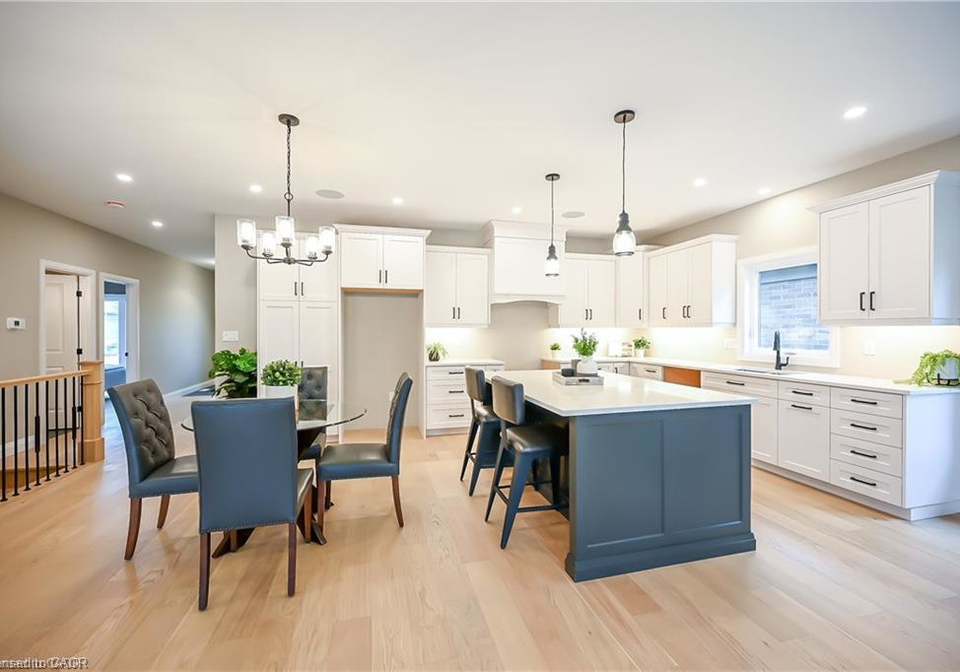 96-st-michaels-street-delhi-ontario-40850894