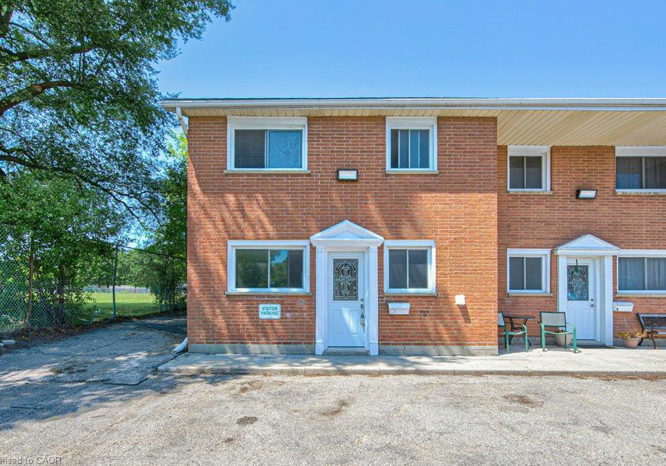 48-windom-road-kitchener-ontario-40850895