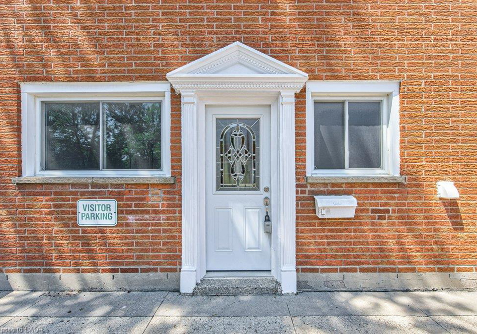 48-windom-road-kitchener-ontario-40850895